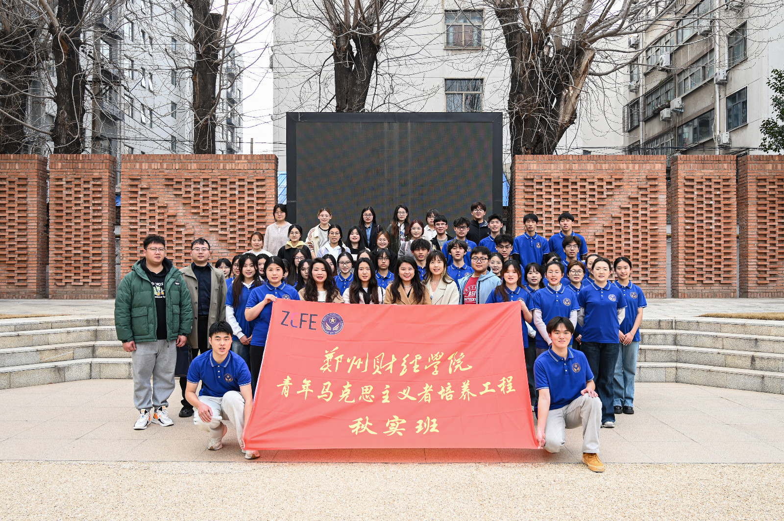 c1ca5a5739b613db.jpg